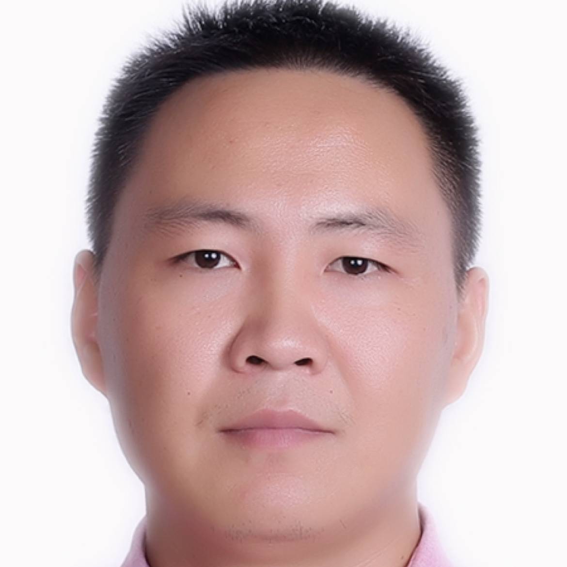 H o的照片