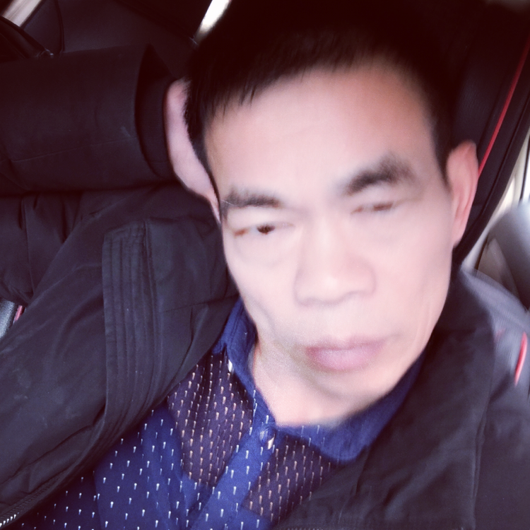 敏感改变指甲油的照片