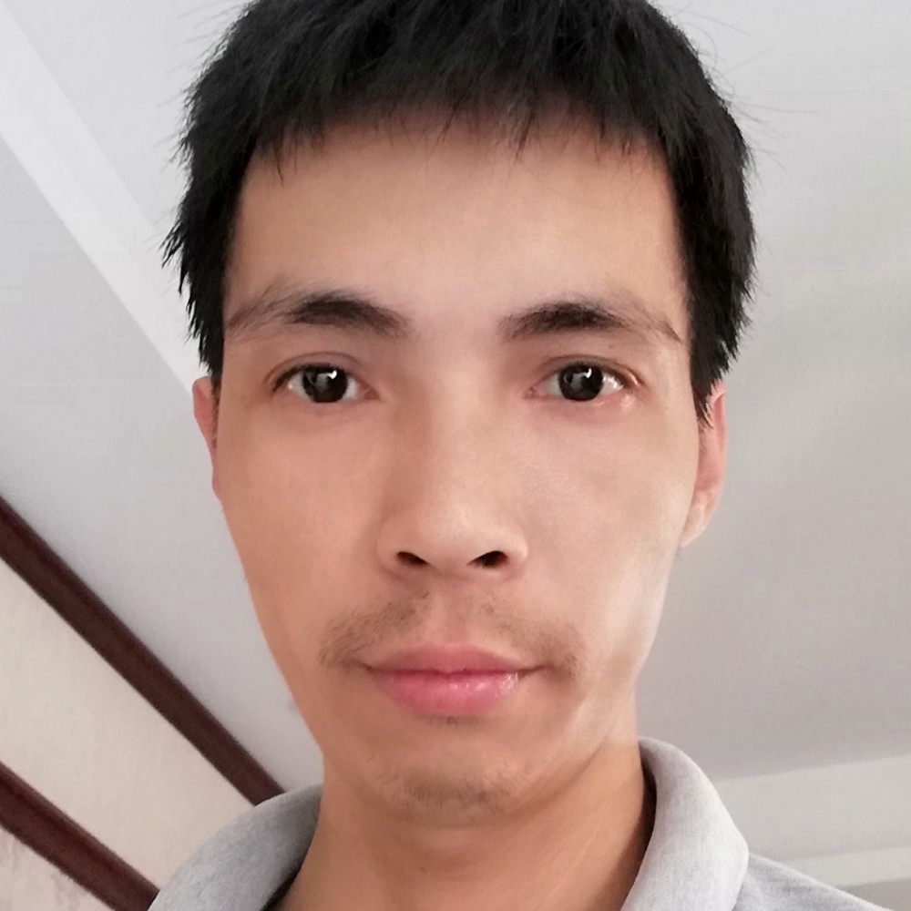 怕孤独泪了大叔的照片