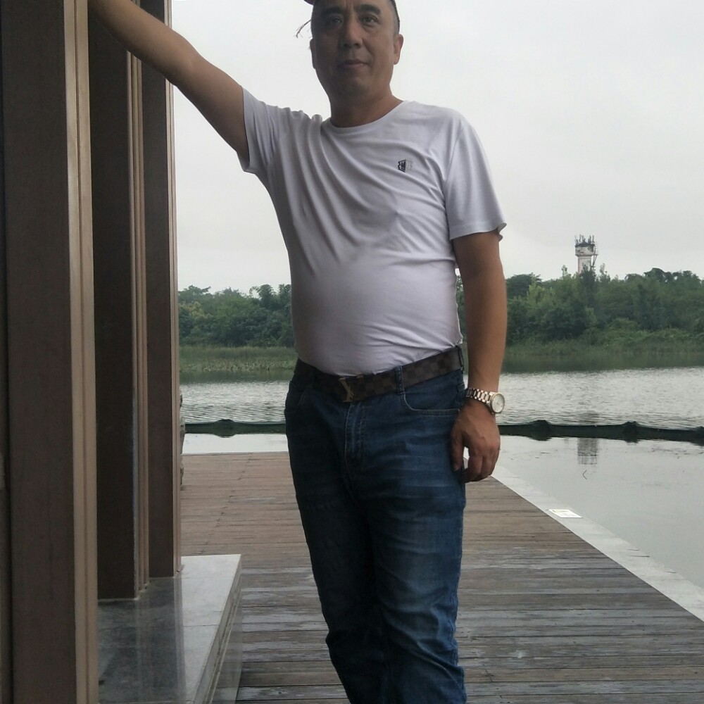 小兔子愿长情的照片