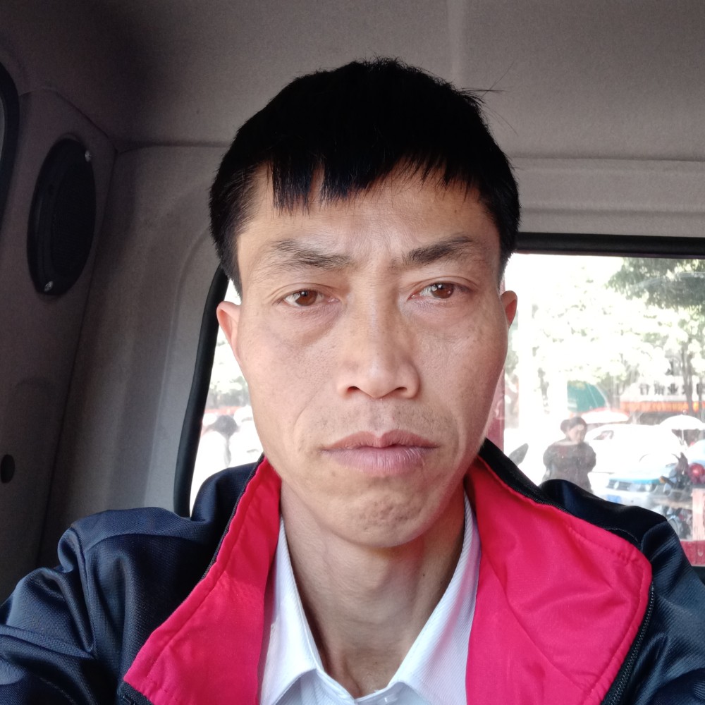 雪碧那从容的照片
