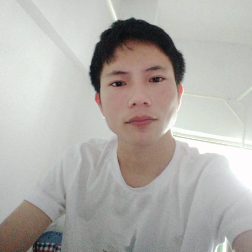 温柔深拥醉月的照片