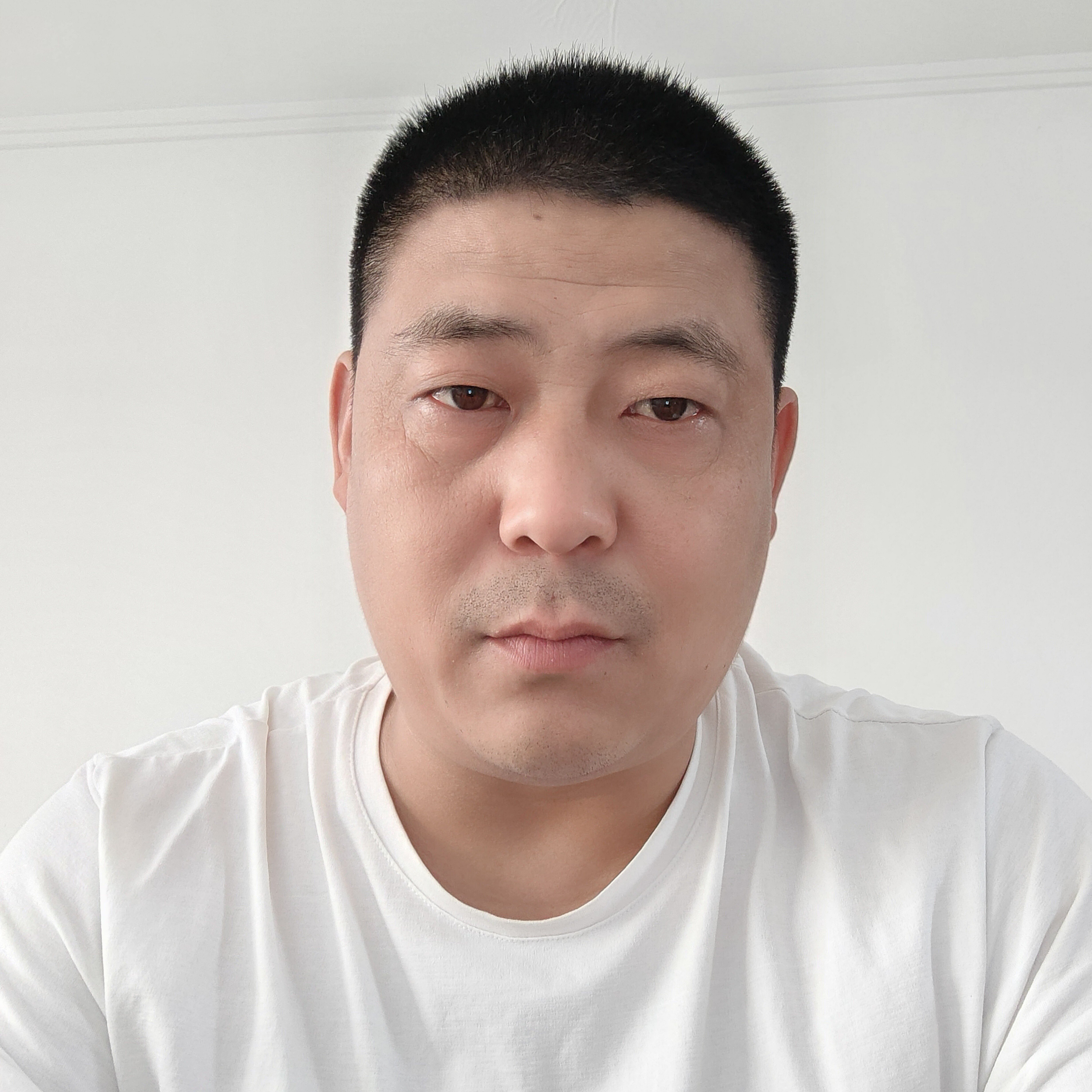 发夹拾忆紧张的照片