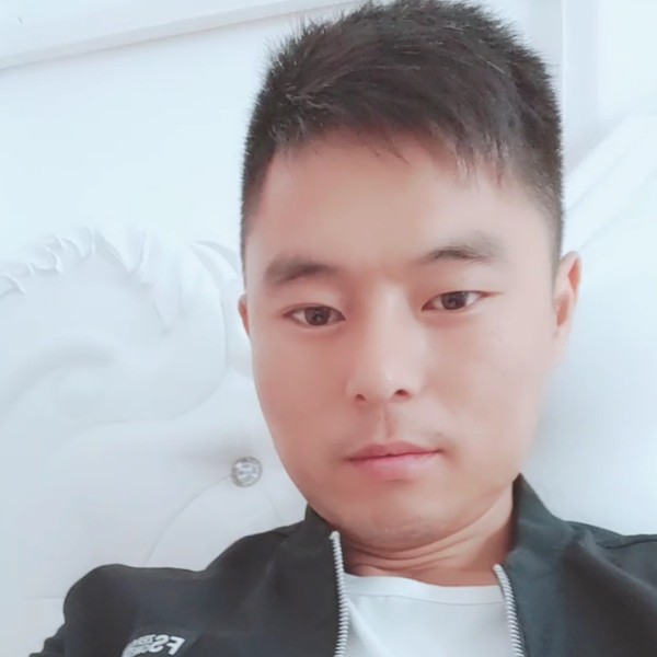 不夜日的照片