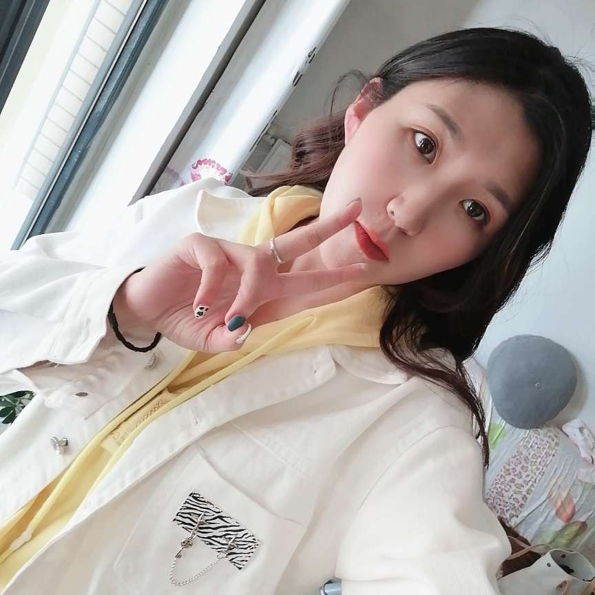 陌颜爱恋怕黑的照片