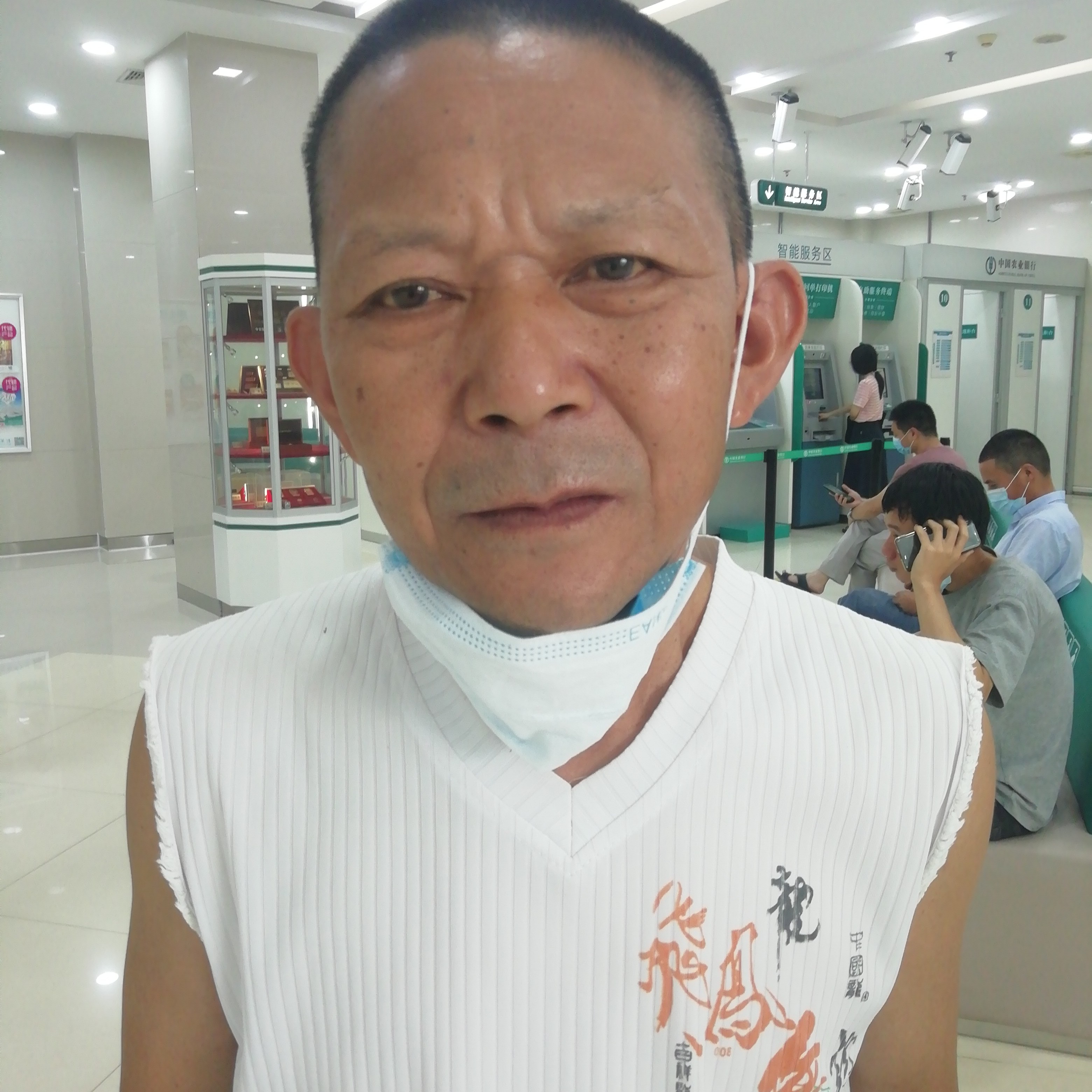 手套浅吻舒适的照片