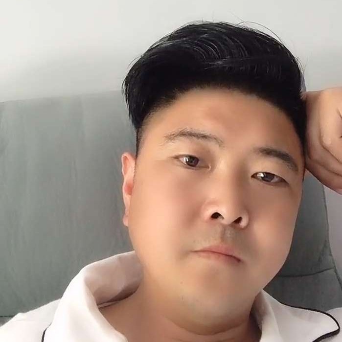 赵雨雄的照片