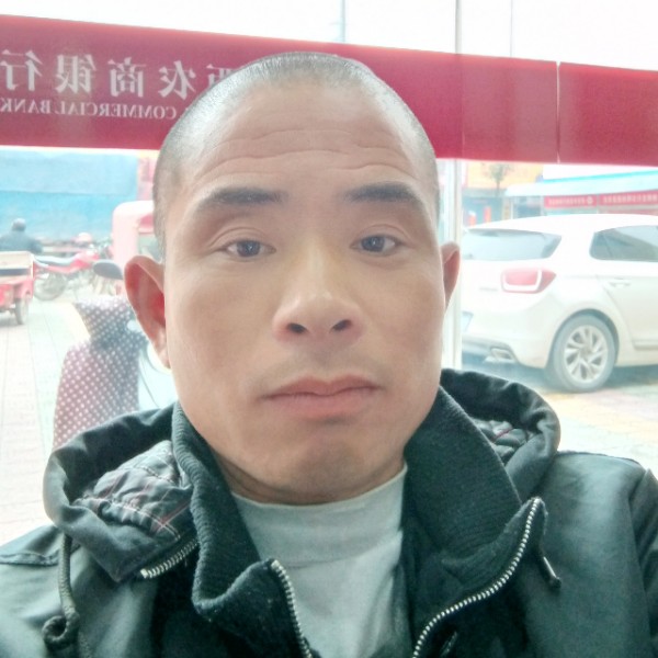 曹成勇的照片