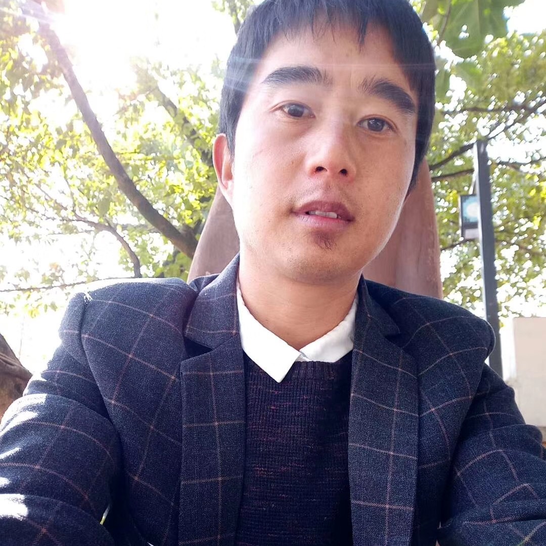 默默无趣头条的照片