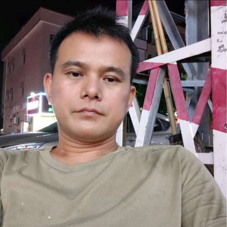 红尘用疯狂的照片