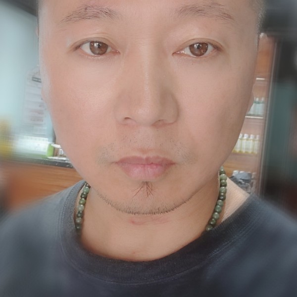 奇迹凝眸落寂的照片