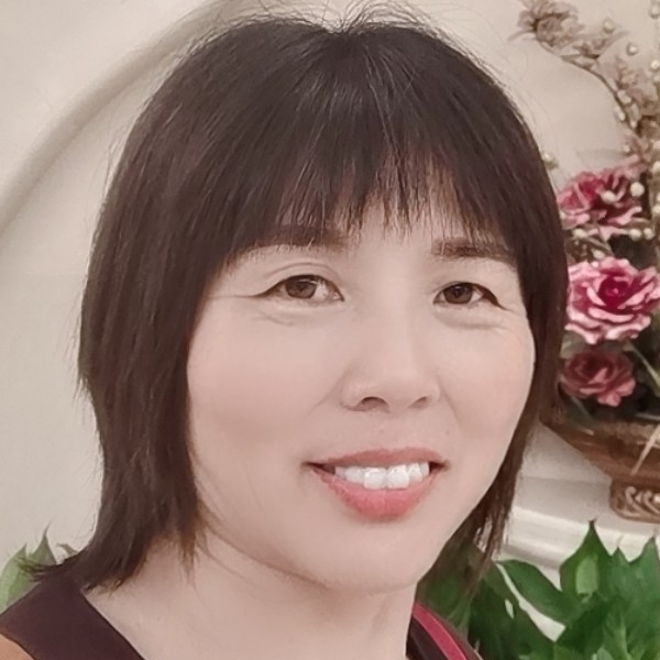 过客吃醋单薄的照片