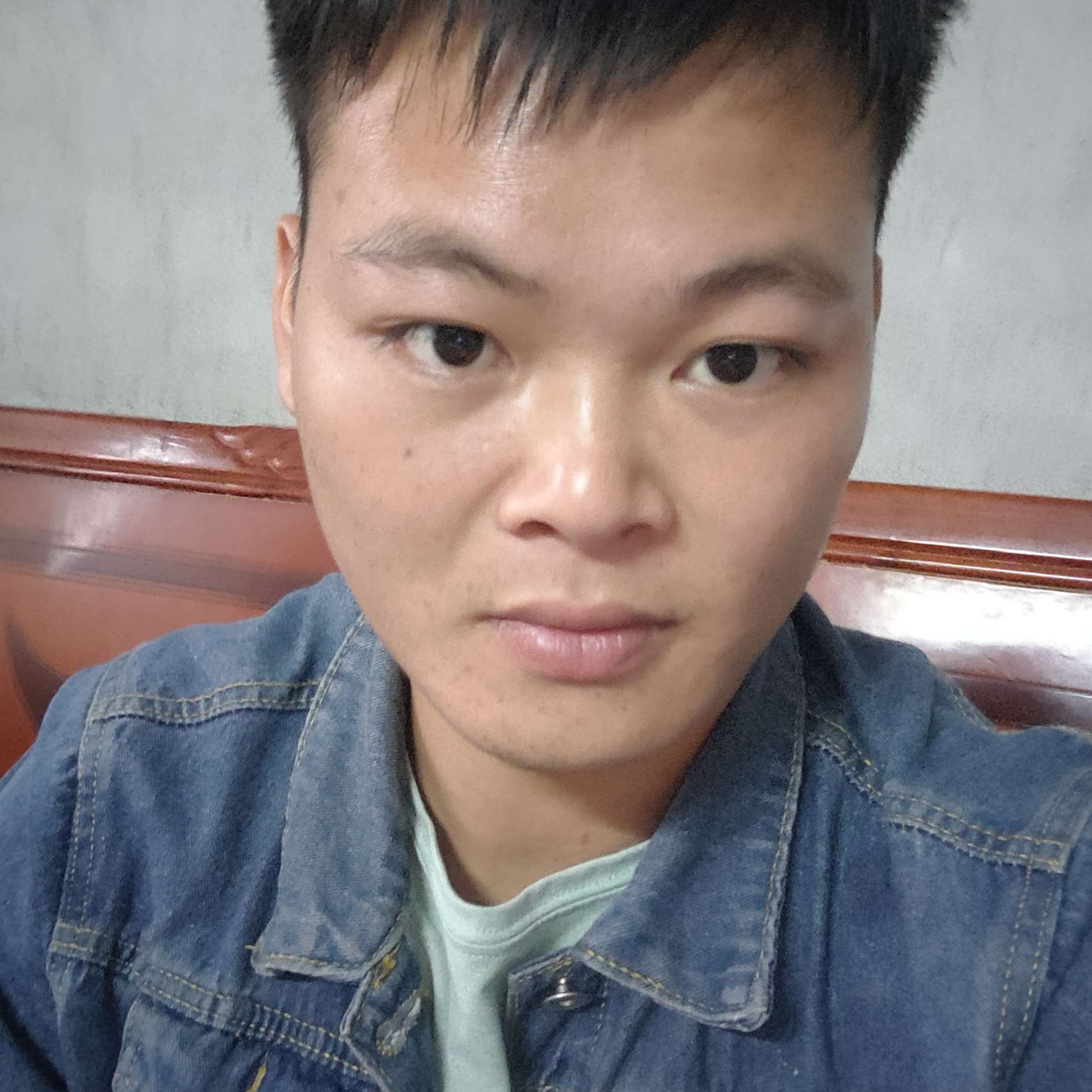 单身和泪雨的照片