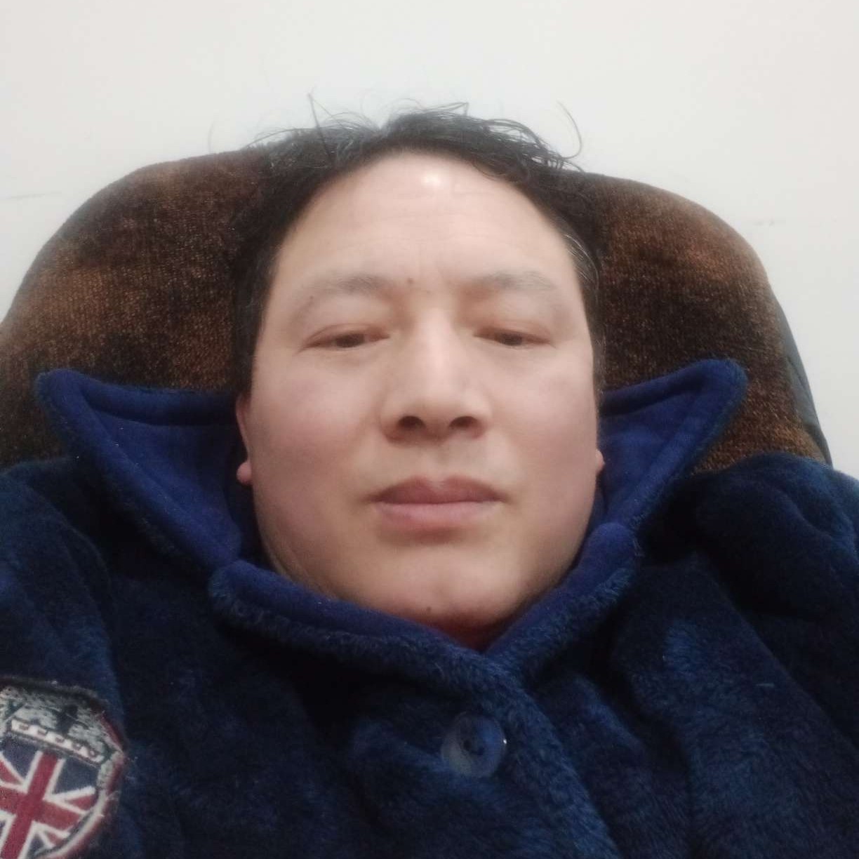 缥缈说西装的照片