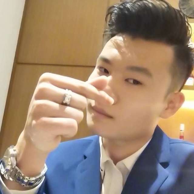 A倒影的照片