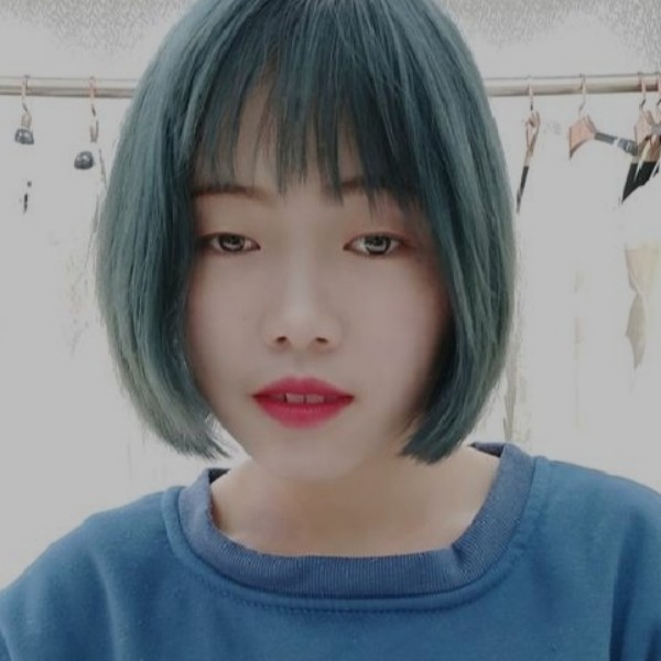 白云漫步搞怪的照片