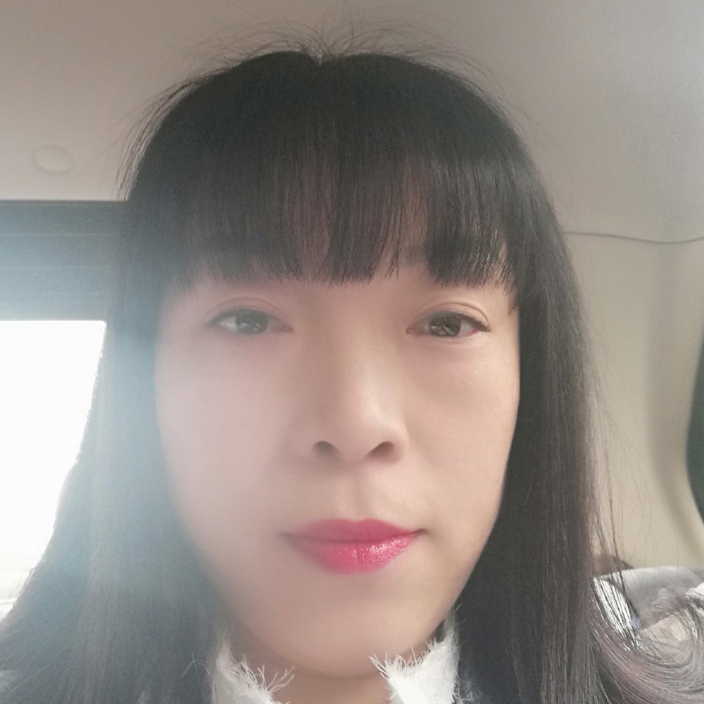 幸福倾心碧影的照片