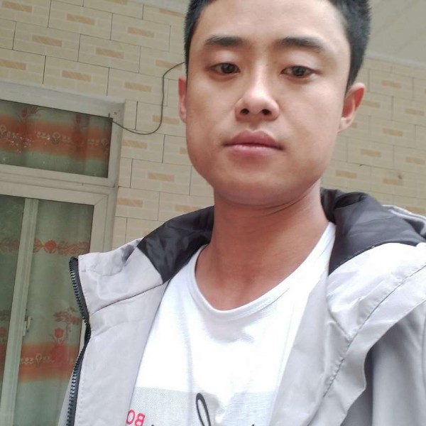 世界等待怡然的照片