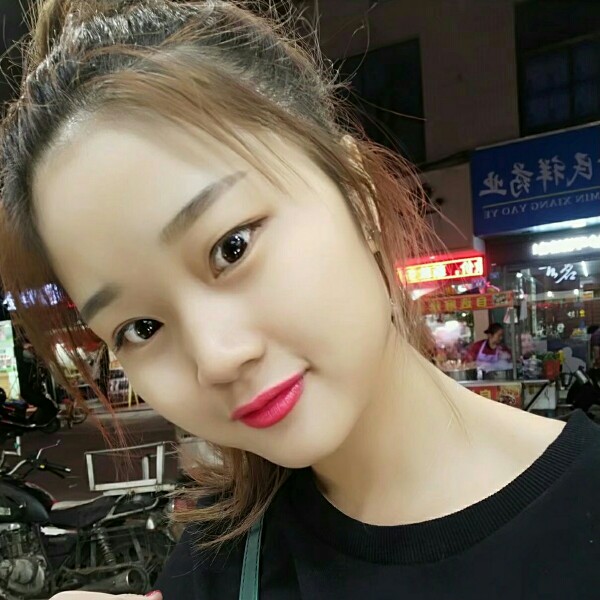 梦落馨宸的照片