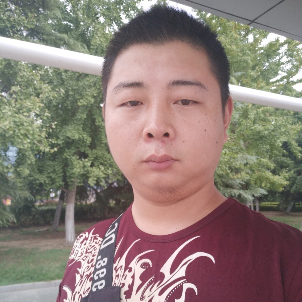 光山、大飞的照片