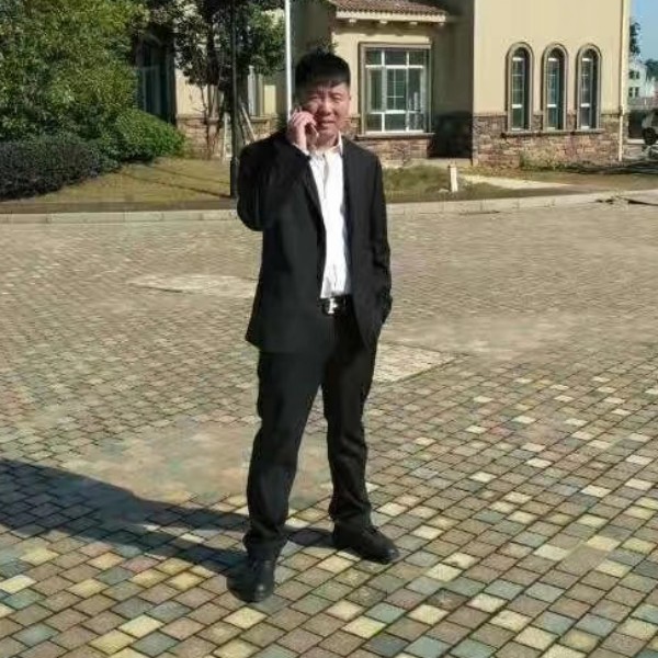 赵世博的照片