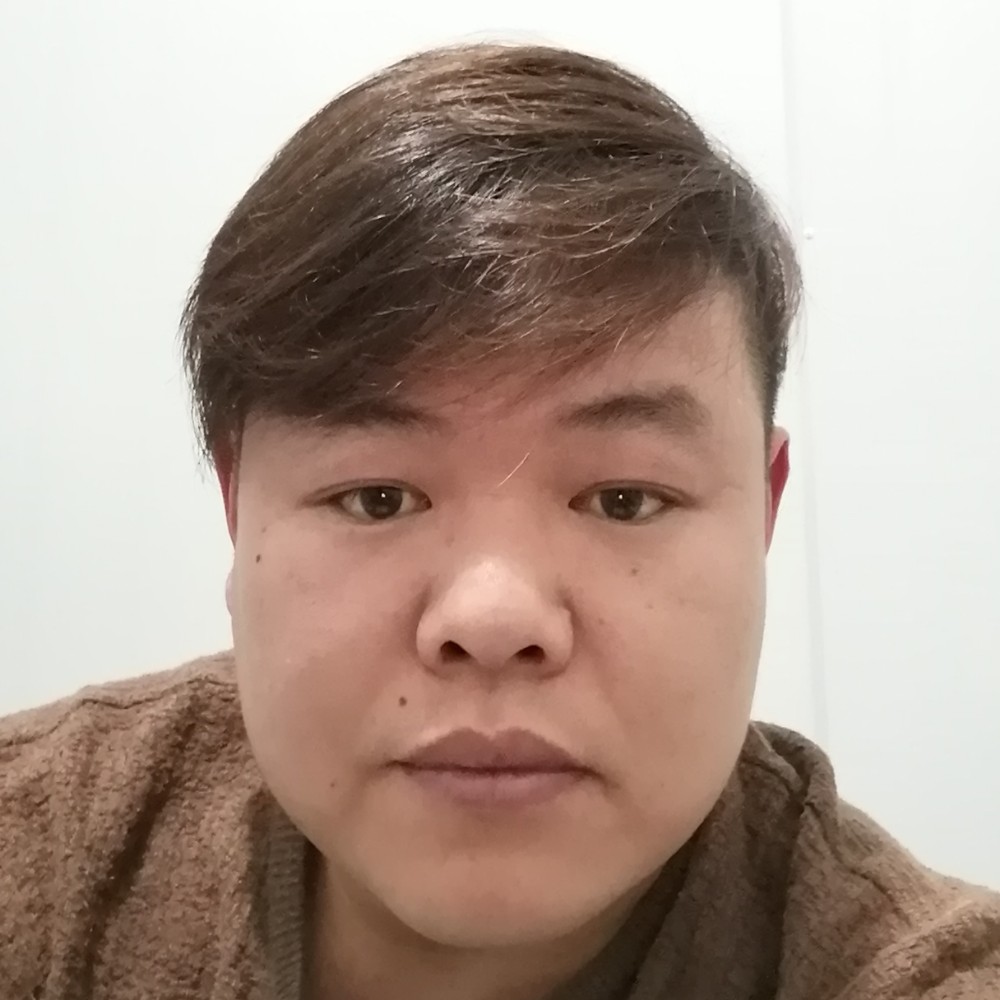 沐樱漫步温婉的照片
