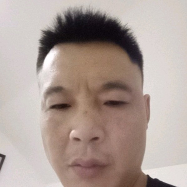 紫萱生动的照片