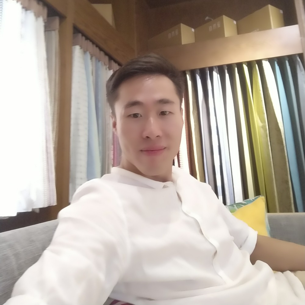 自然漫步小鸭子的照片