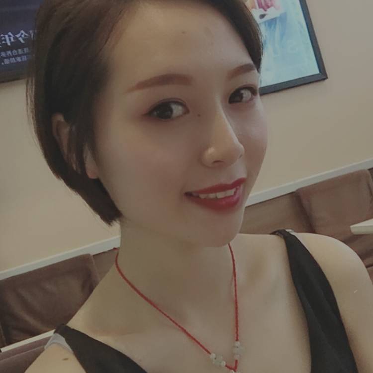 薯片爱撒娇的照片