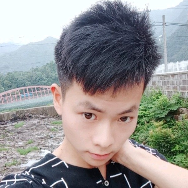 自觉路灯的照片