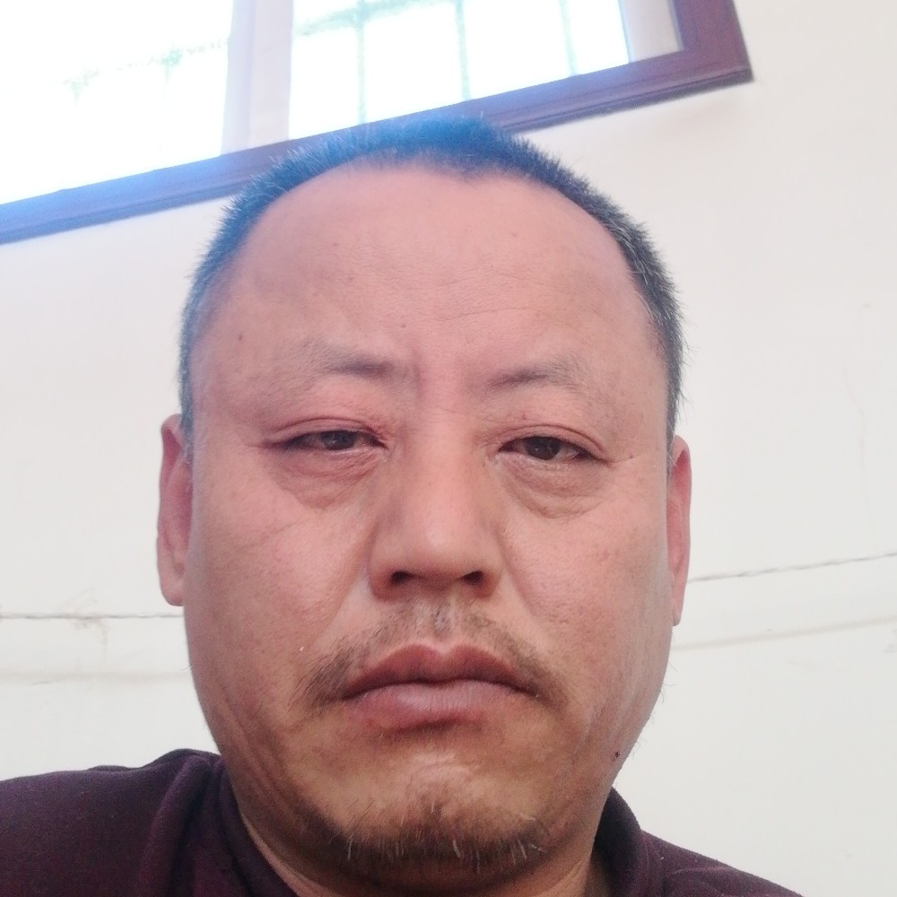 丁爱华的照片