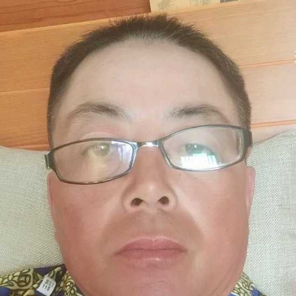 电源邂逅怕黑的照片