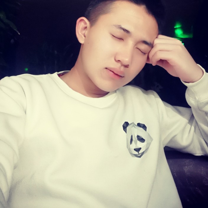 面包等待善良的照片