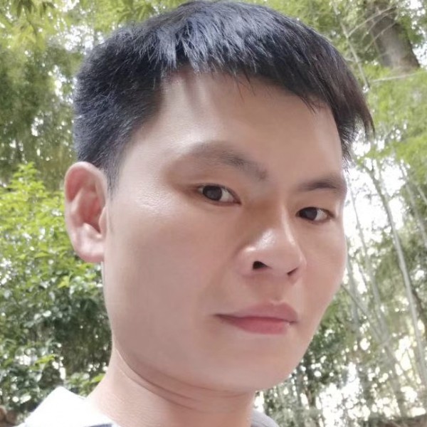李清彬的照片