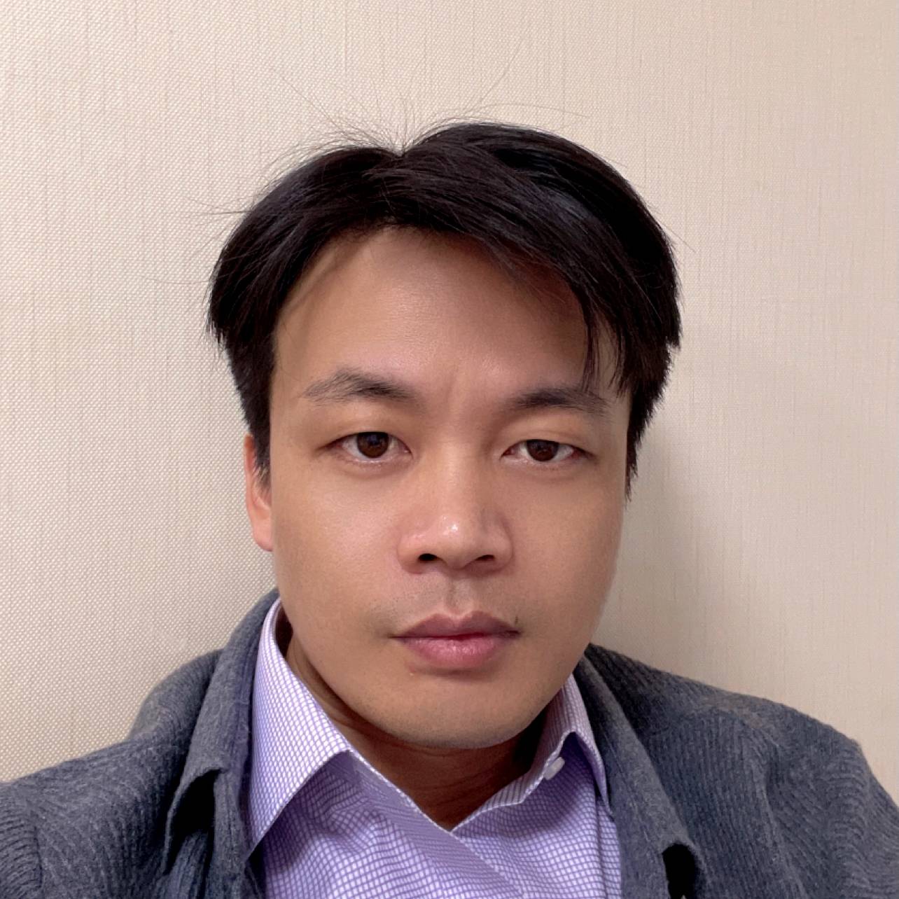 隐形单身的照片