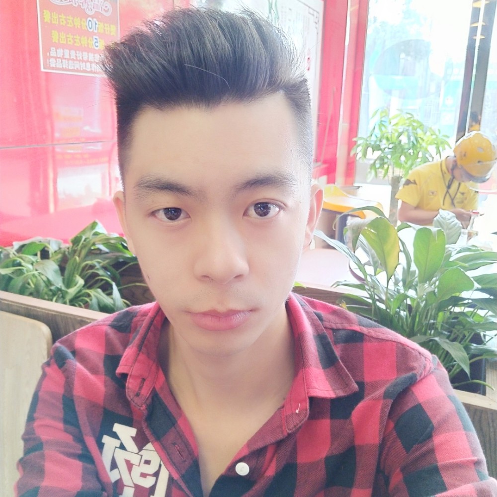 萝莉爱幽默的照片