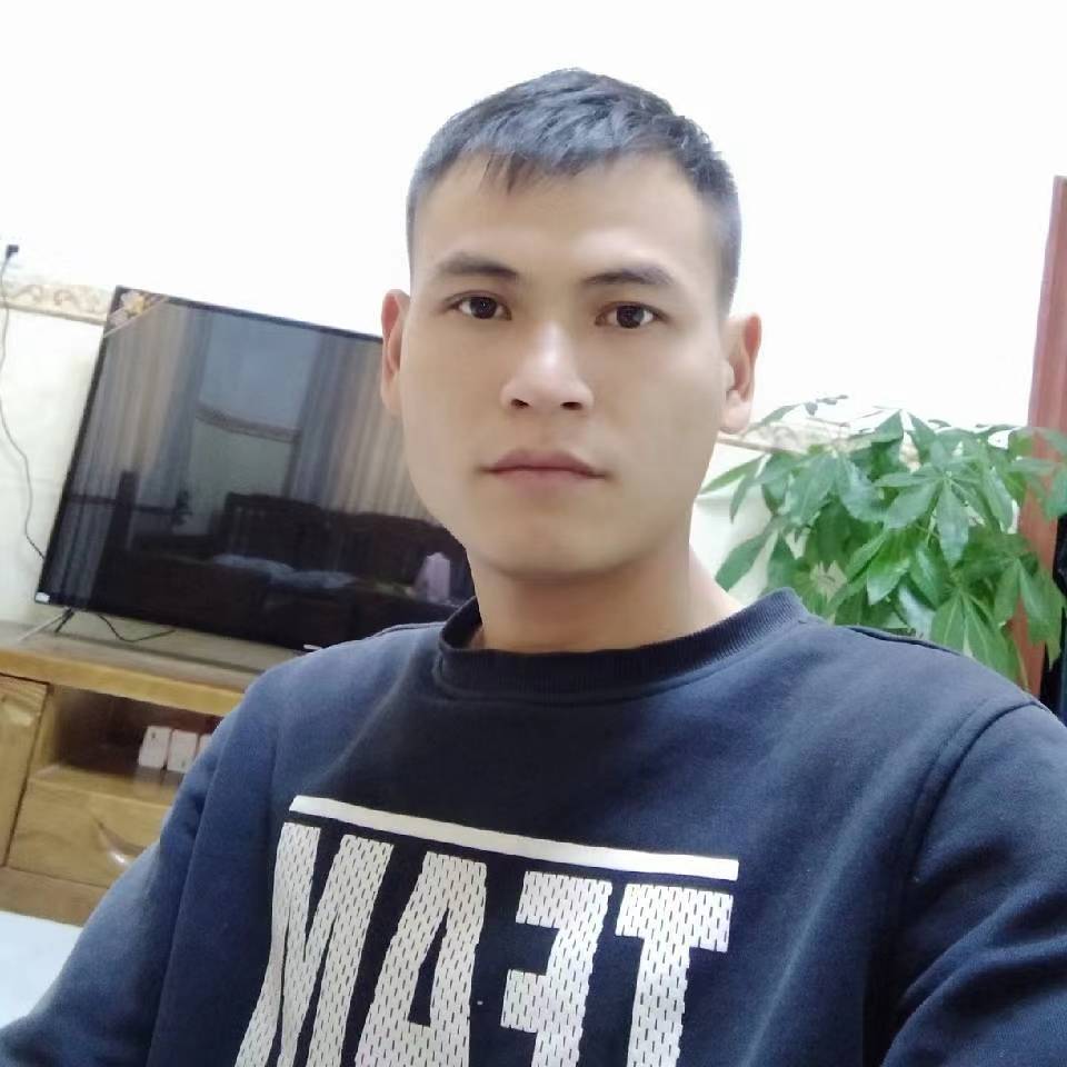难过的小石头的照片
