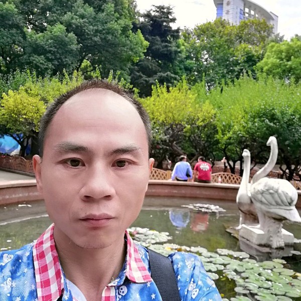 胡军明的照片