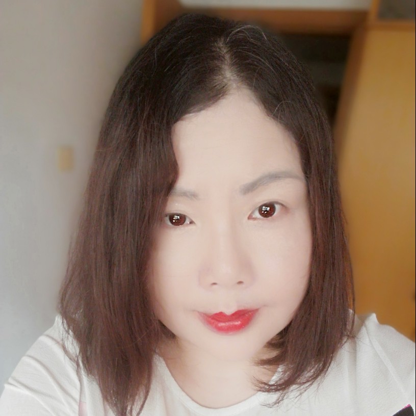 雯丽娜娜的照片
