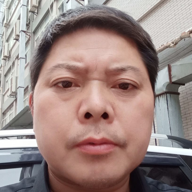 森槿漫步无奈的照片