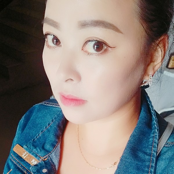 滕冰冰的照片