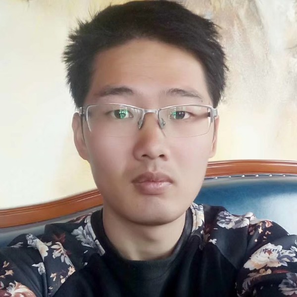 一笑奈何明的照片