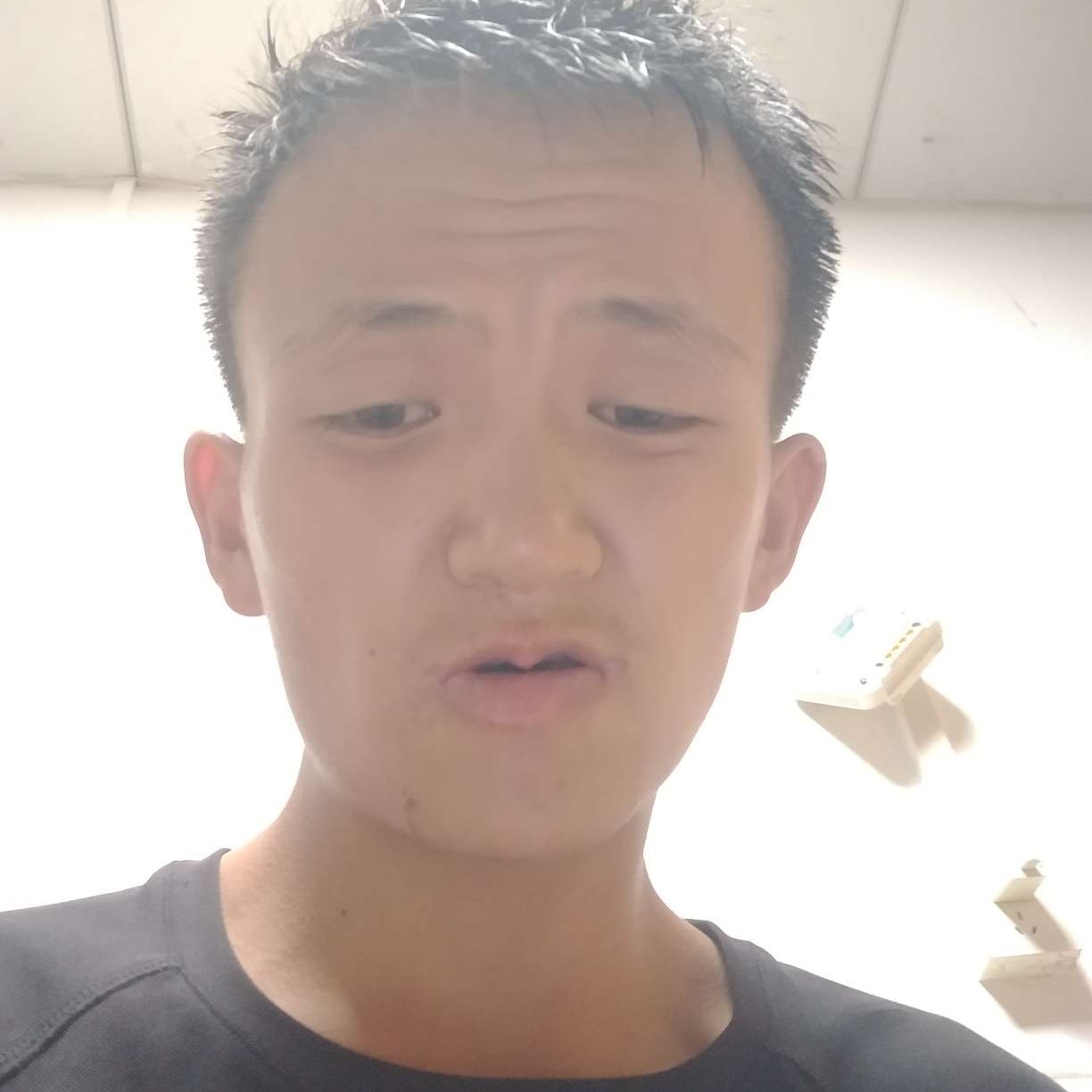 鳗鱼悟空聂先彦↗的照片