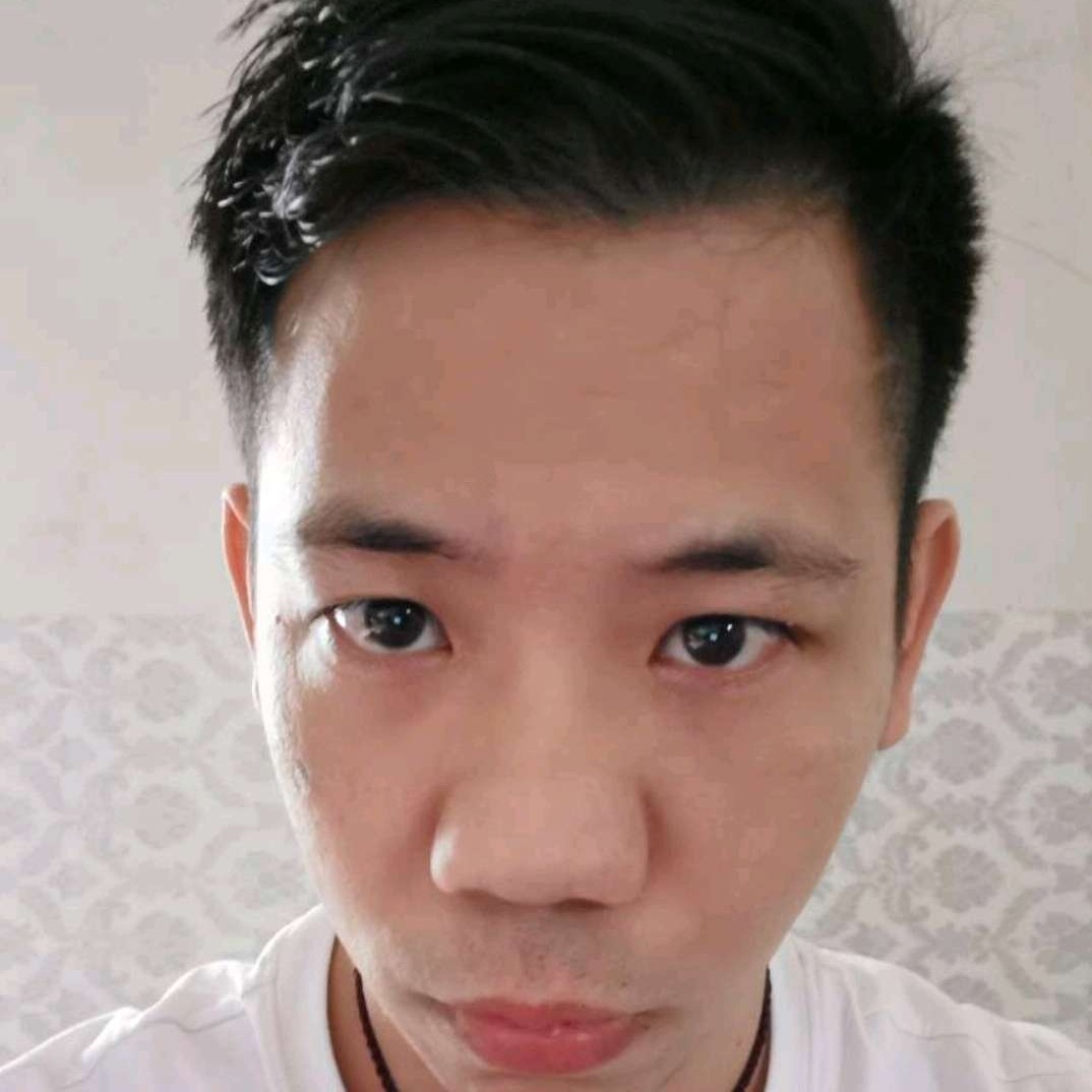 微笑相许冷酷的照片