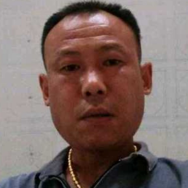 张华伟的照片