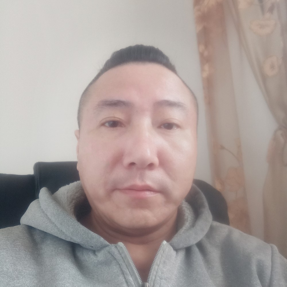 阖家欢乐幸福的照片