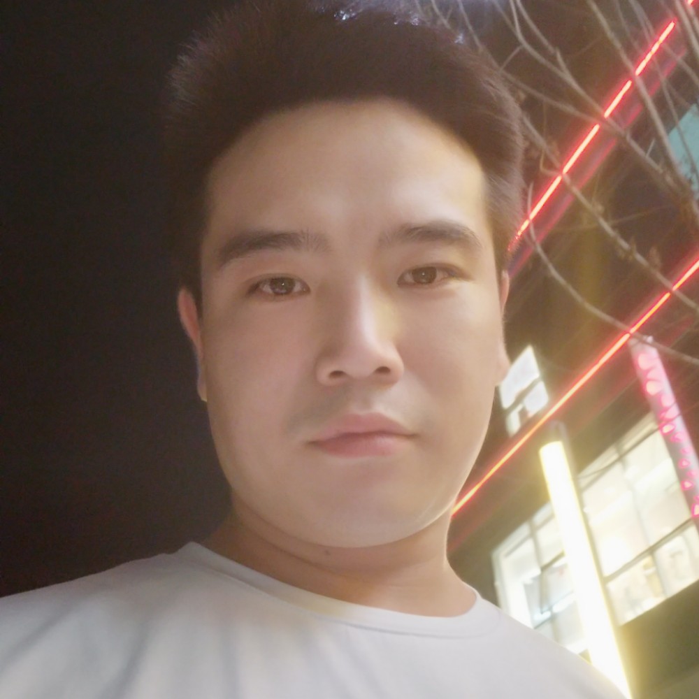 孤独寂寞的夜的照片