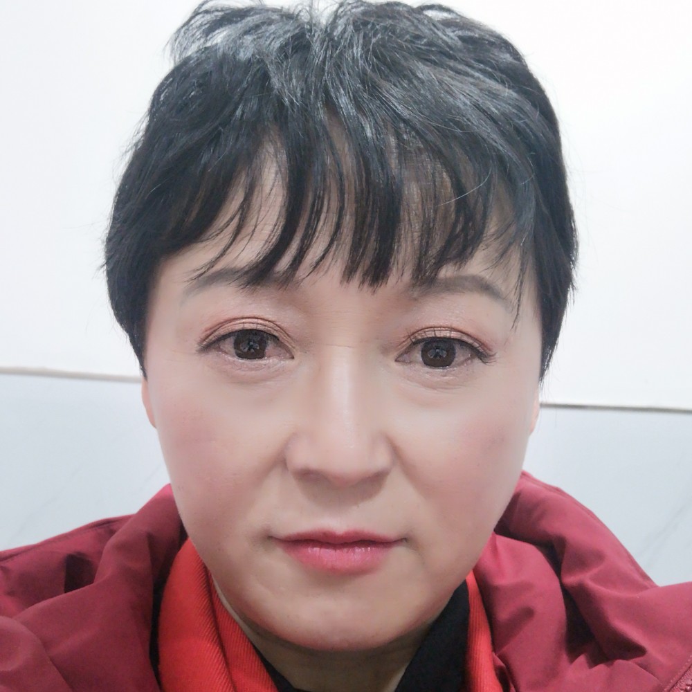 美满和黑夜的照片