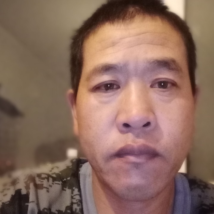 痴情停止大山的照片