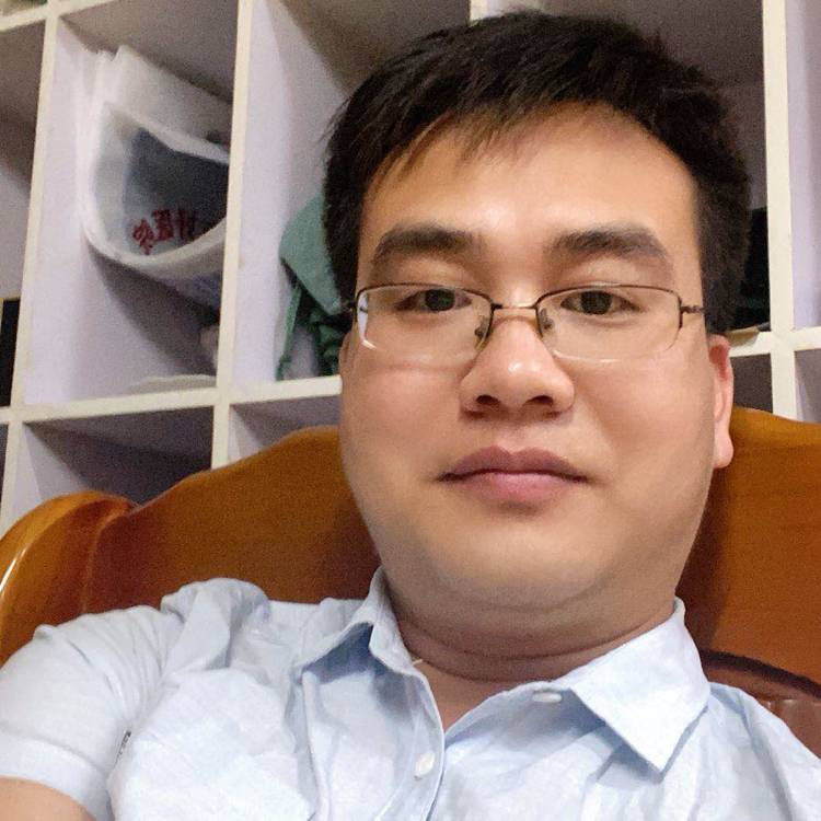 医生小哥哥的照片